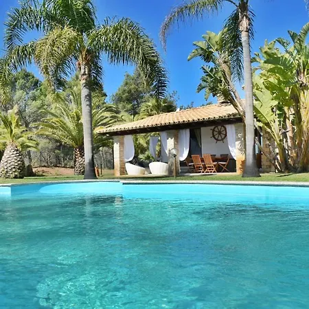 Palmetto Villa *
