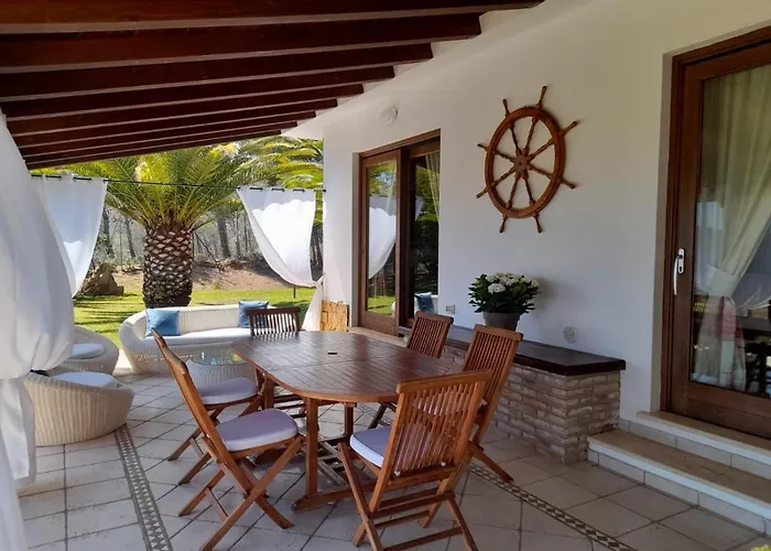 Palmetto Villa Santa Margherita di Pula